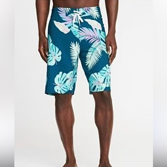 Old Navy Men’s Tropical Print Board Shorts Size 30 - Picture 1 of 10